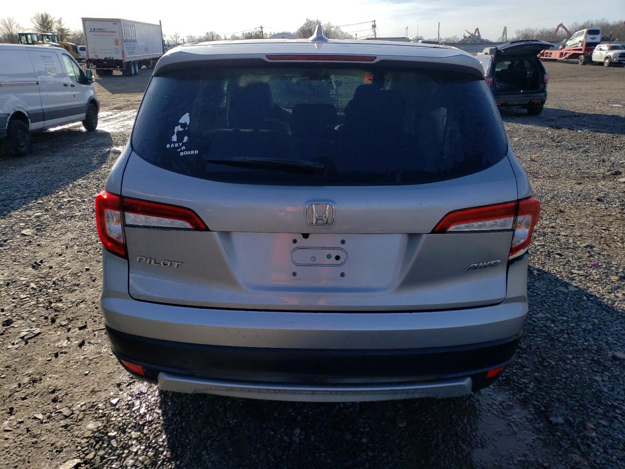 2021 Honda Pilot VIN 5FNYF6H34MB093387 Copart auction photo, all over damage thumbnail 6