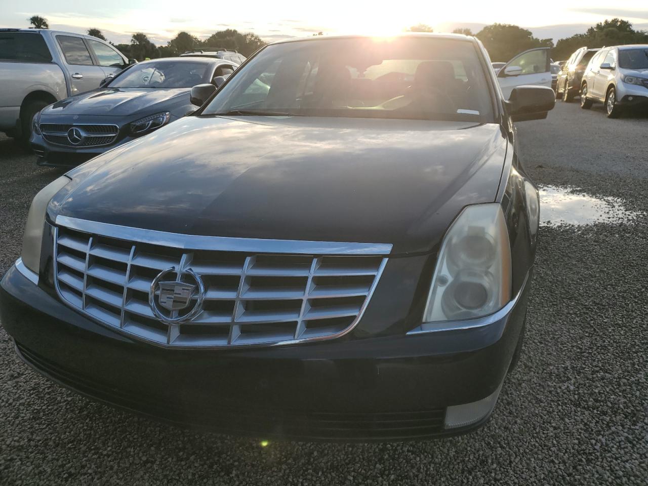 2006 Cadillac DTS VIN 1G6KD57Y46U200888 Copart auction photo, normal wear damage thumbnail 5