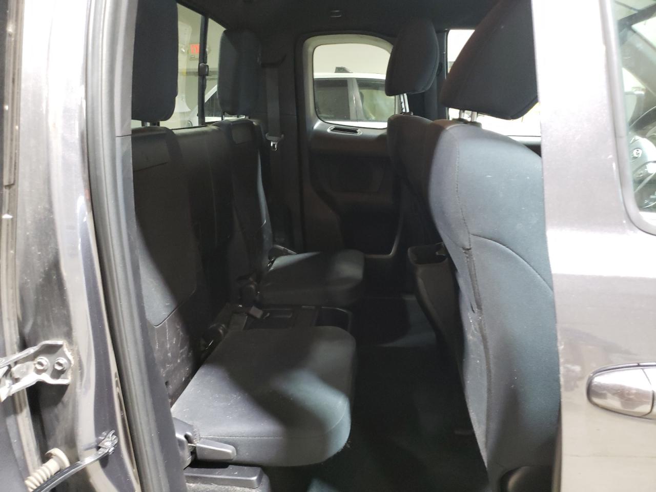 2020 Toyota Tacoma VIN 3TYSZ5AN9LT001921 Copart auction photo, rear end damage thumbnail 10