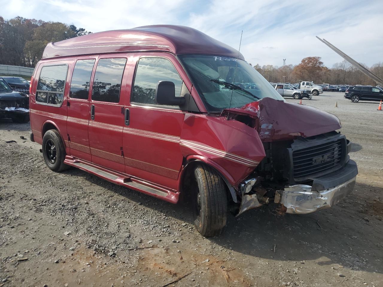2006 GMC Savana VIN 1GDFG15T861146028 Copart auction photo, front end damage thumbnail 4