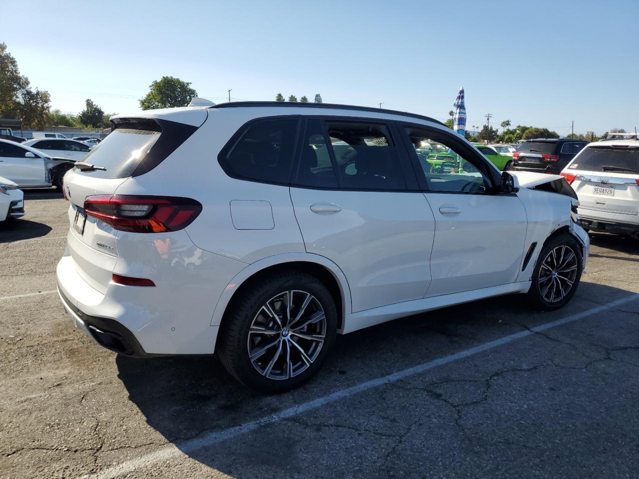 2021 BMW X5 VIN 5UXTA6C06M9H32645 Copart auction photo, front end / minor dent/scratches damage thumbnail 3