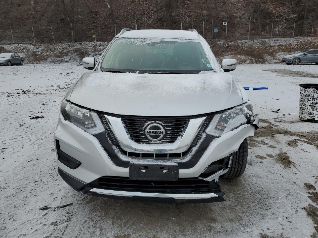 2019 Nissan Rogue VIN JN8AT2MVXKW390963 Copart auction photo, front end / minor dent/scratches damage thumbnail 5