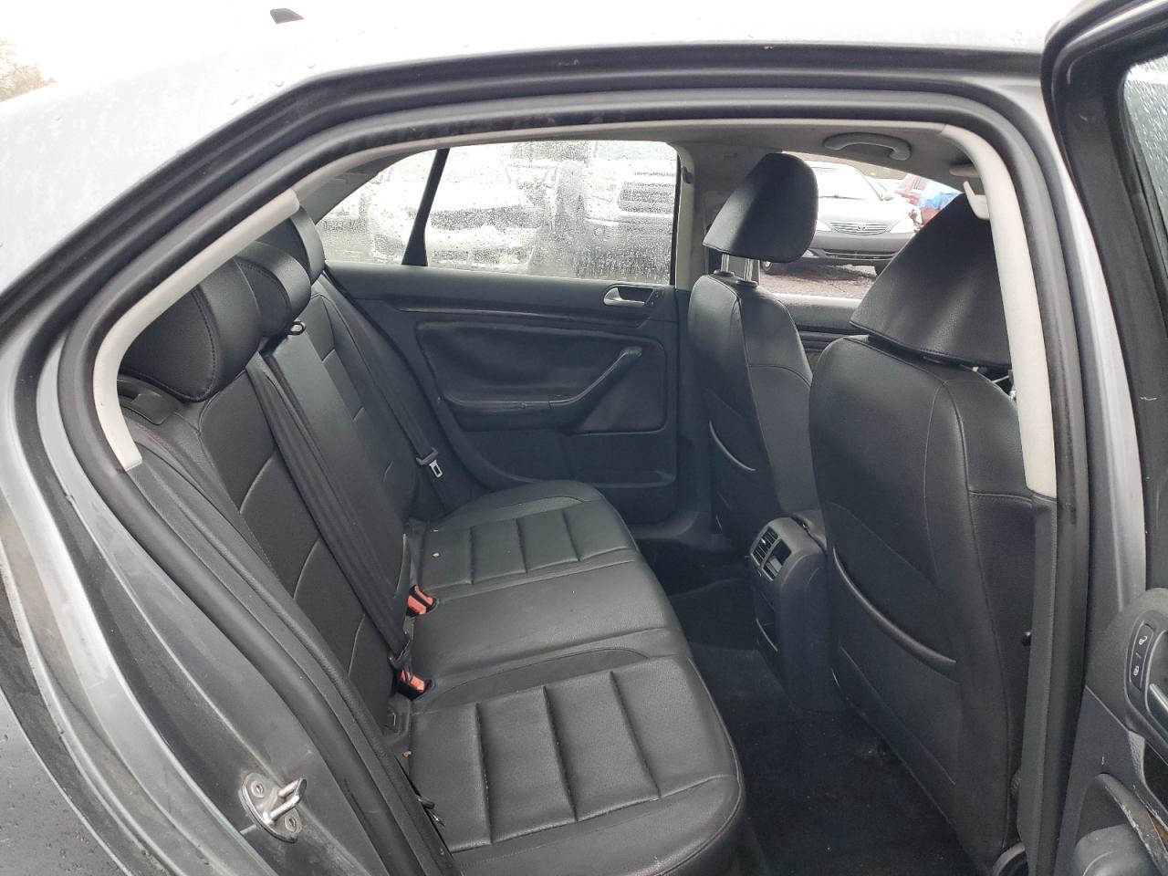 2010 Volkswagen Jetta VIN 3VWRZ7AJ9AM059461 Copart auction photo, front end damage thumbnail 10