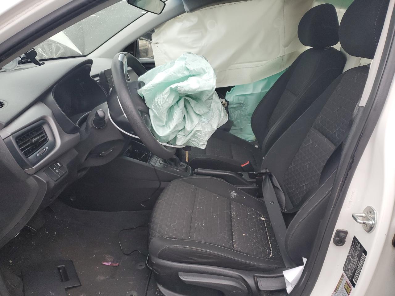2018 KIA Rio VIN 3KPA24AB9JE069414 Copart auction photo, front end / side damage thumbnail 7