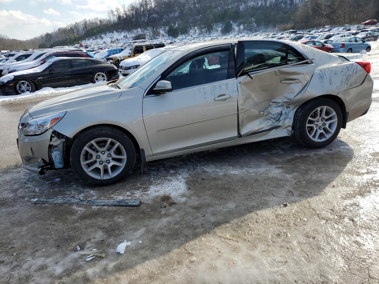 2014 Chevrolet Malibu VIN 1G11C5SL4EF241458