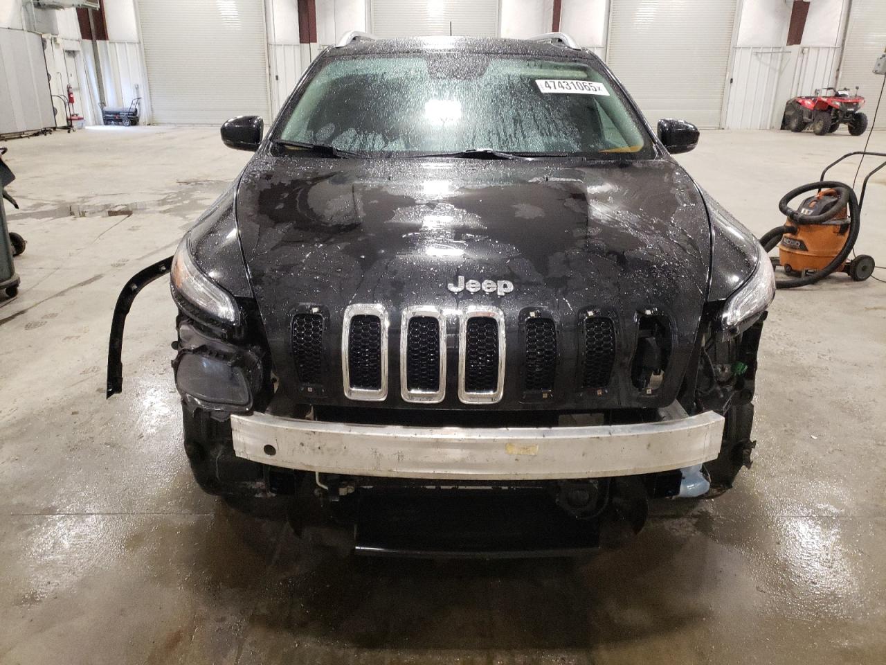 2014 Jeep Grand Cherokee VIN 1C4PJMDS5EW233858 Copart auction photo, front end / side damage thumbnail 5