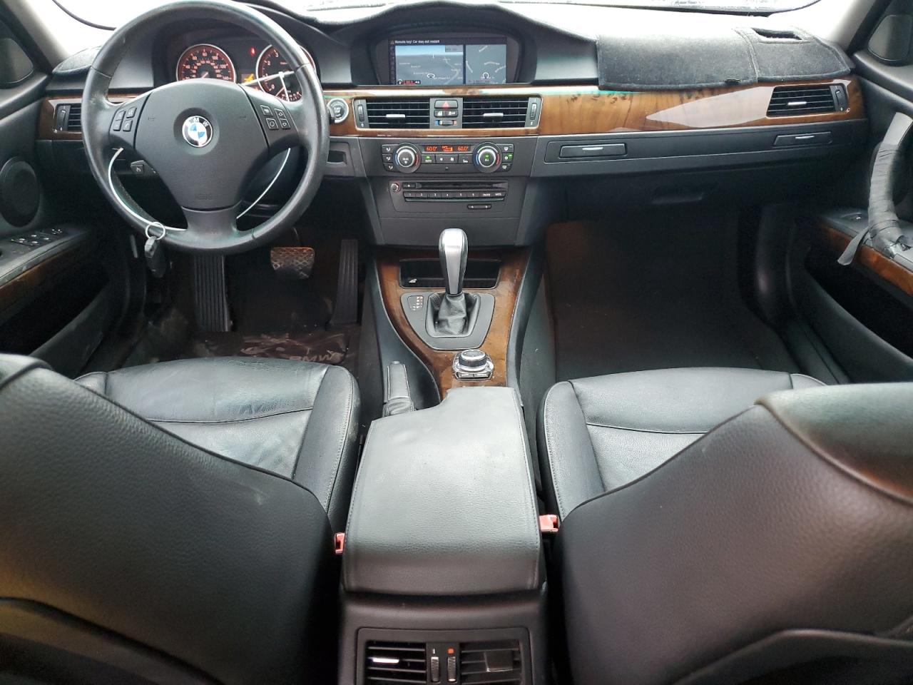 2011 BMW 3er VIN WBAPH7C52BE852490 Copart auction photo, hail / minor dent/scratches damage thumbnail 8