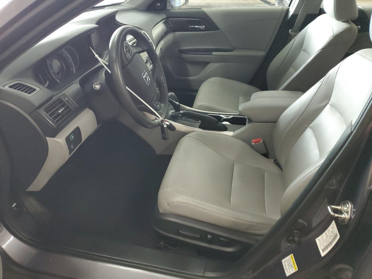 2015 Honda Accord VIN 1HGCR2F83FA272834 Copart auction photo, side / rear end damage thumbnail 7