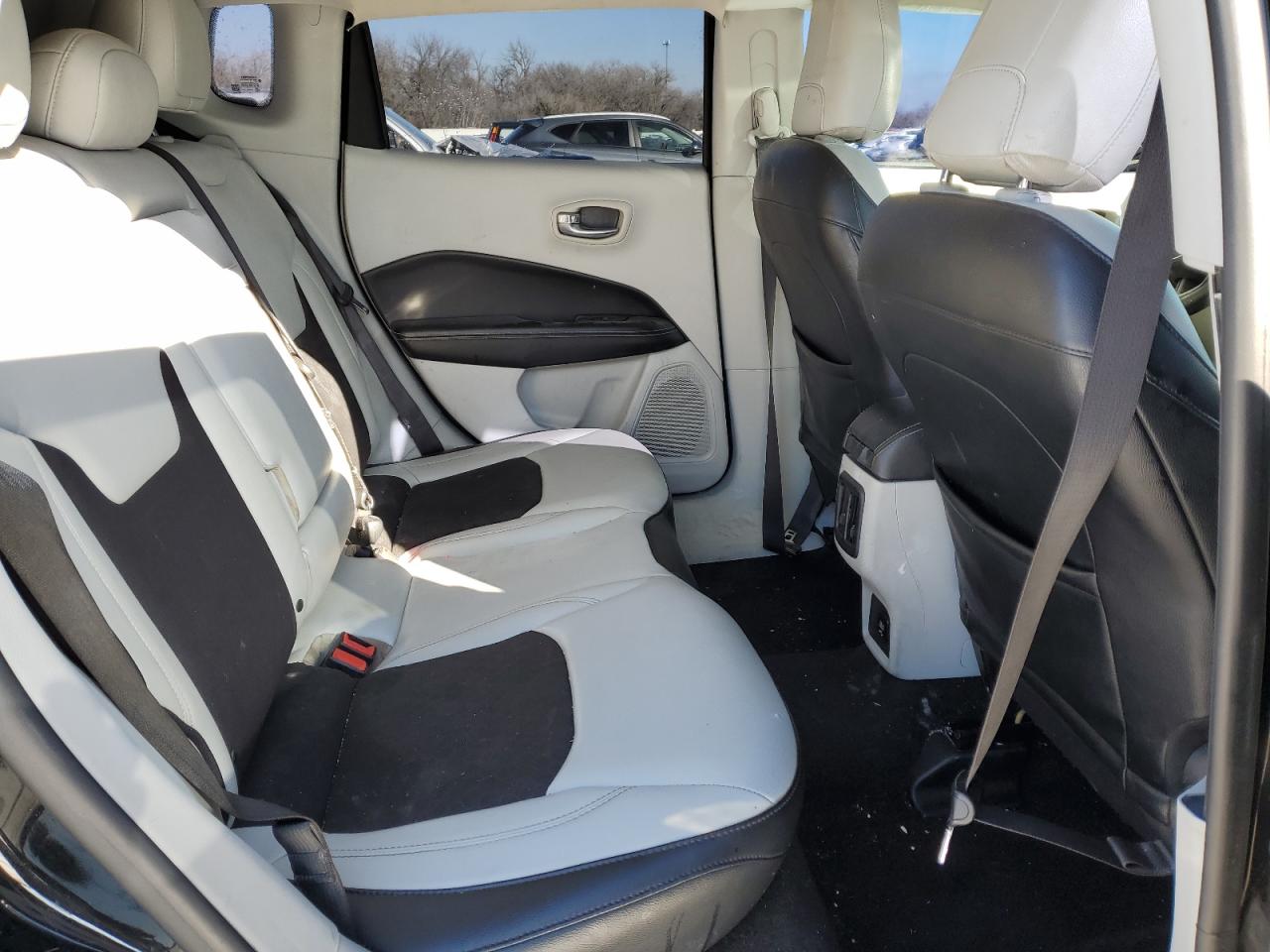 2017 Jeep Compass VIN 3C4NJDBB9HT680018 Copart auction photo, front end / side damage thumbnail 11