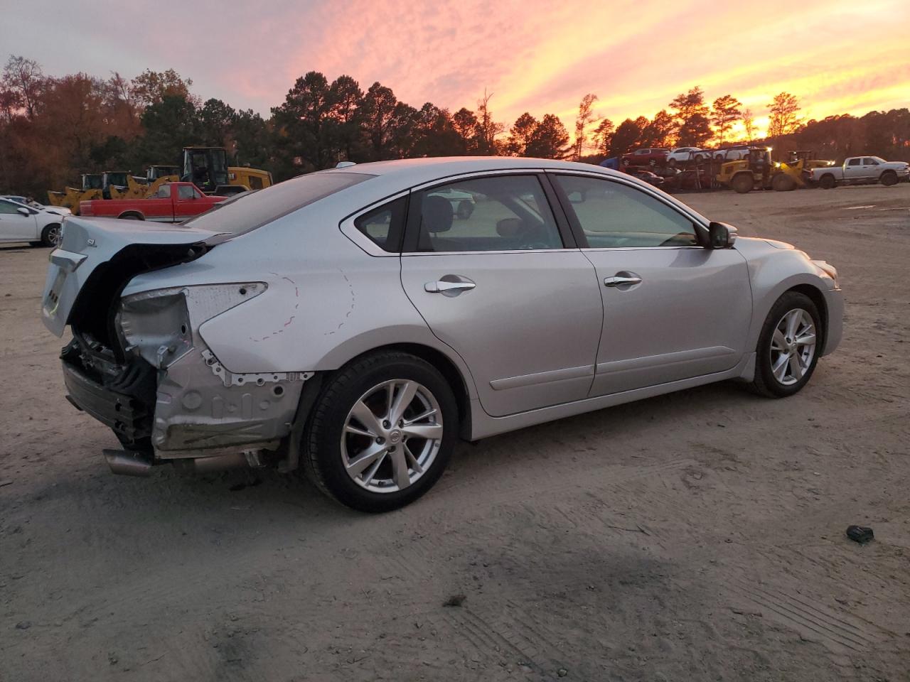 2015 Nissan Altima VIN 1N4AL3AP8FC225532 Copart auction photo, rear end damage thumbnail 3
