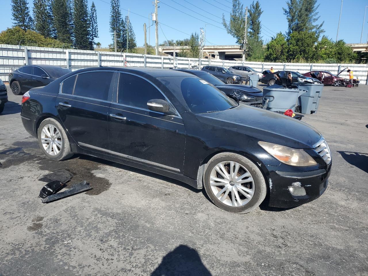 2011 Hyundai Genesis VIN KMHGC4DF3BU114271 Copart auction photo, normal wear damage thumbnail 4