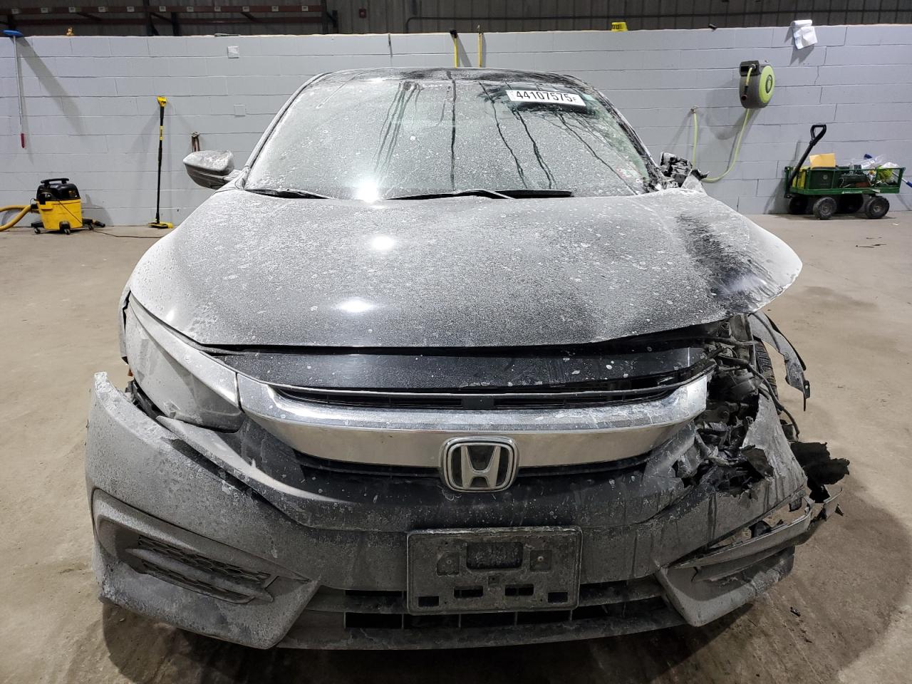 2018 Honda Civic VIN 19XFC2E59JE036392 Copart auction photo, front end / side damage thumbnail 5
