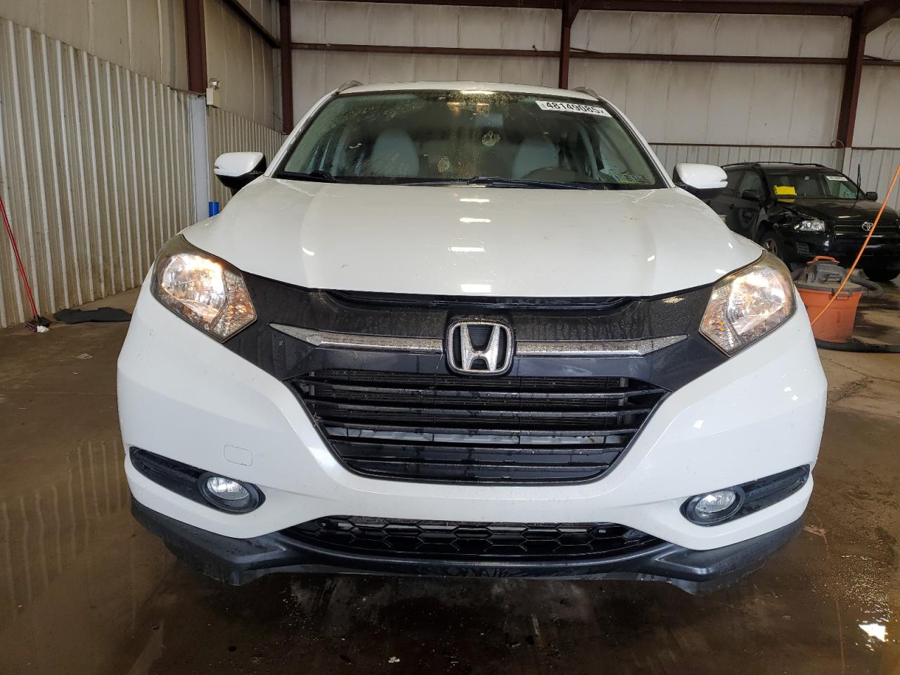 2018 Honda HR-V VIN 3CZRU6H73JM722328 Copart auction photo, side damage thumbnail 5