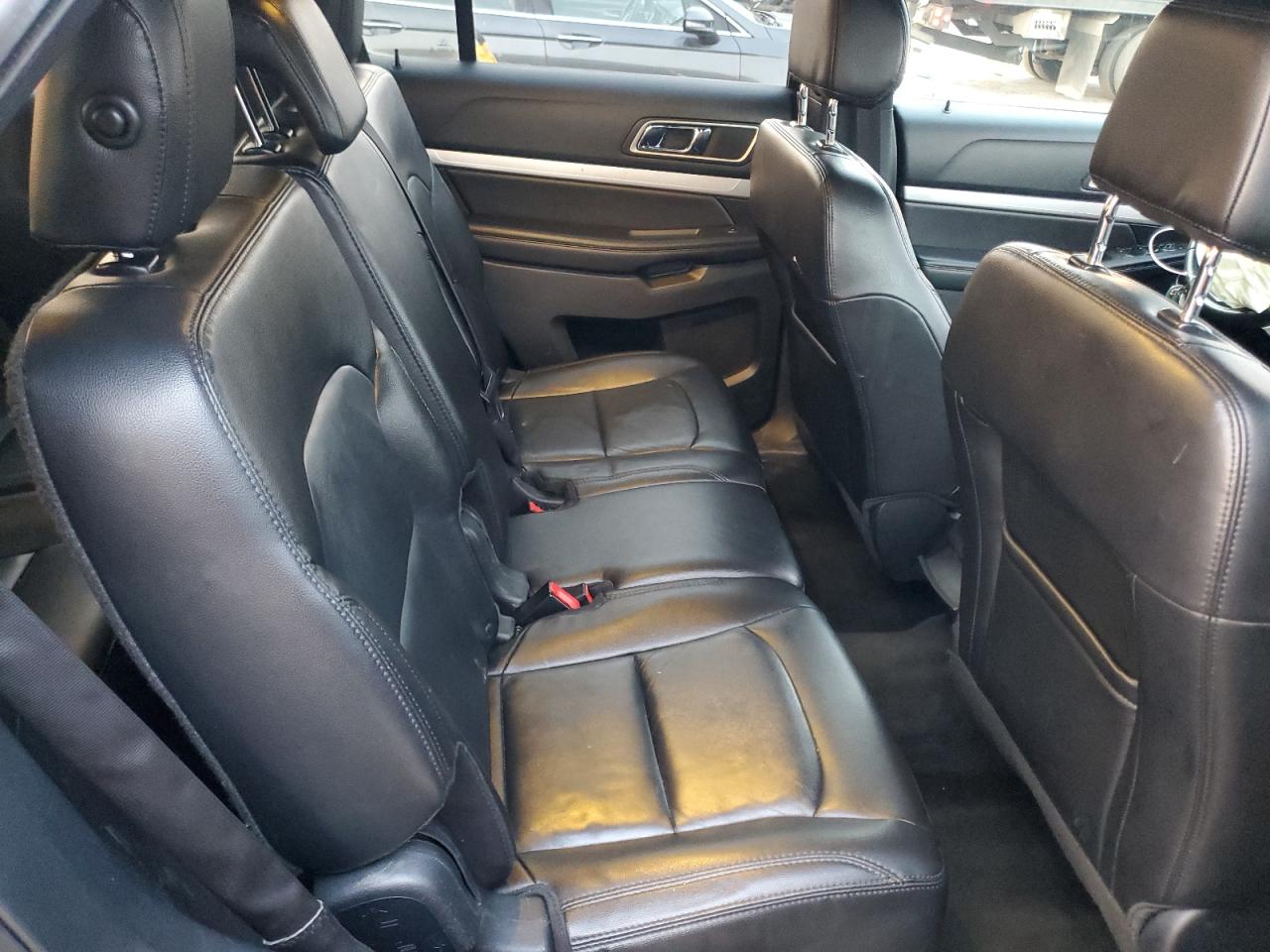 2017 Ford Explorer VIN 1FM5K8DH2HGA48337 Copart auction photo, front end damage thumbnail 11