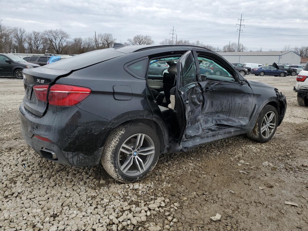 2017 BMW X6 VIN 5UXKU2C31H0U29768 Copart auction photo, side / front end damage thumbnail 3