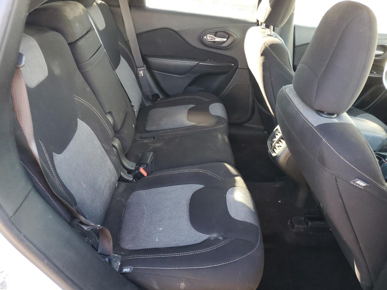 2016 Jeep Grand Cherokee VIN 1C4PJLABXGW370165 Copart auction photo, front end damage thumbnail 11