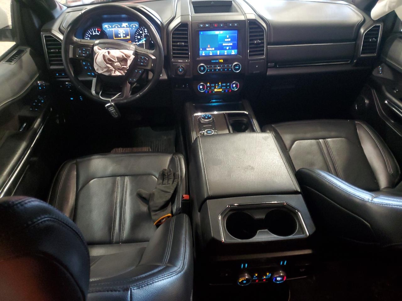 2021 Ford Expedition VIN 1FMJK2AT9MEA83600 Copart auction photo, front end damage thumbnail 8