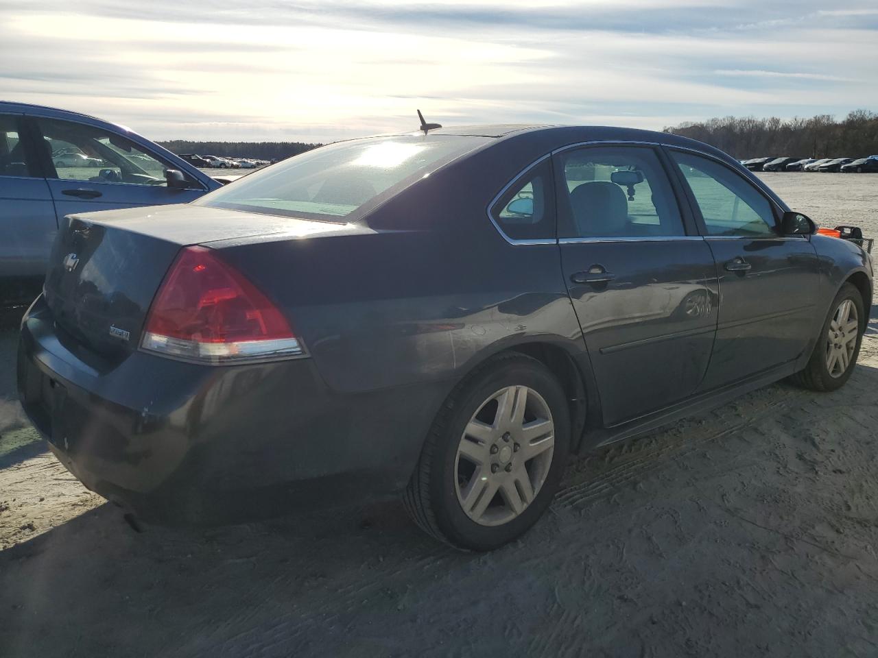 2013 Chevrolet Impala VIN 2G1WG5E38D1173208 Copart auction photo, front end damage thumbnail 3
