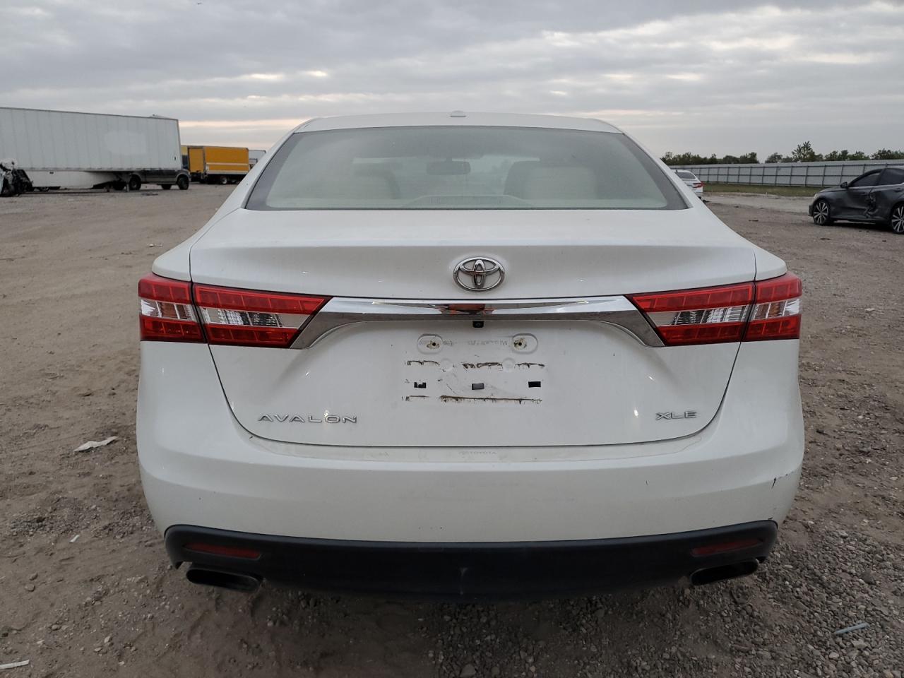 2013 Toyota Avalon VIN 4T1BK1EB8DU013074 Copart auction photo, front end / minor dent/scratches damage thumbnail 6
