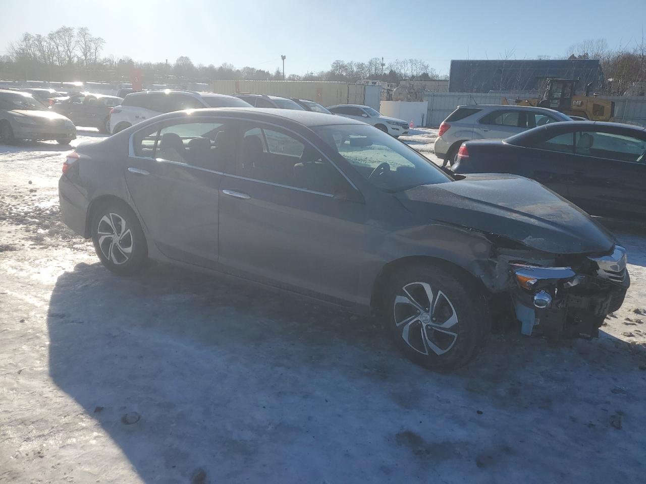 2017 Honda Accord VIN 1HGCR2F31HA239421 Copart auction photo, front end / side damage thumbnail 4