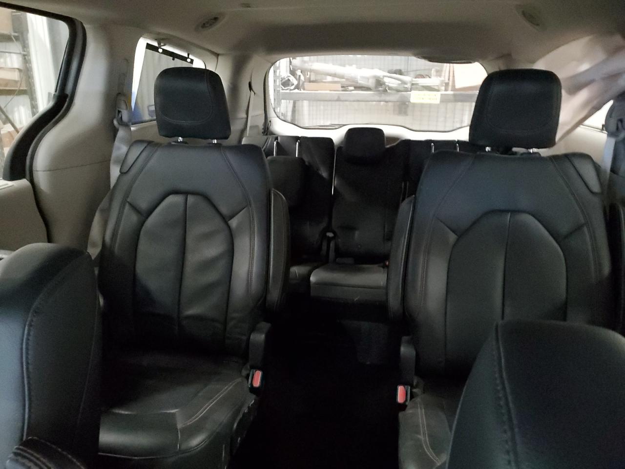 2017 Chrysler Pacifica VIN 2C4RC1EG1HR570178 Copart auction photo, side / front end damage thumbnail 10