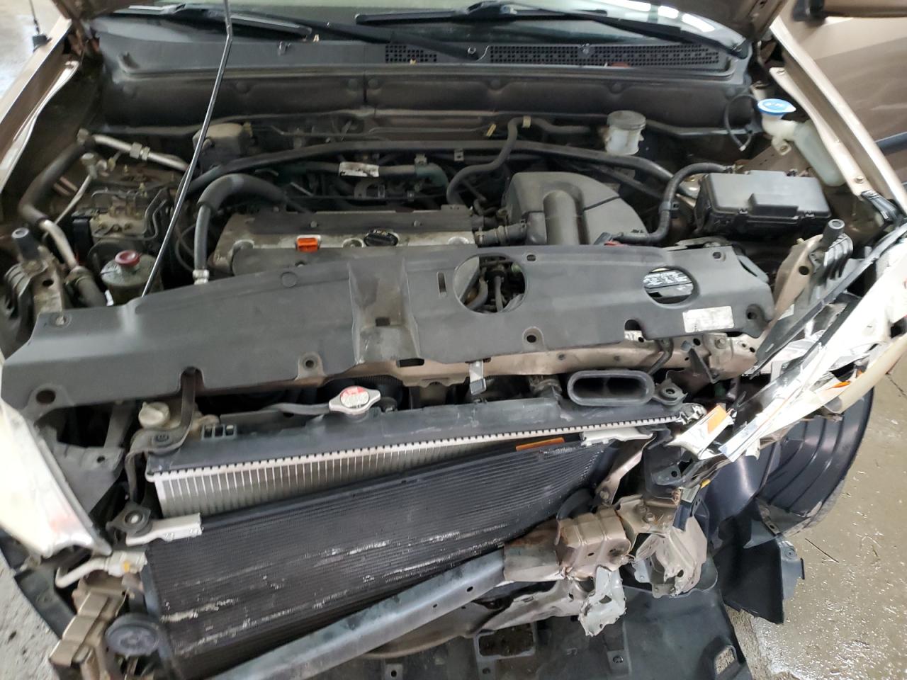2004 Honda CR-V VIN SHSRD788X4U234970 Copart auction photo, front end / minor dent/scratches damage thumbnail 12