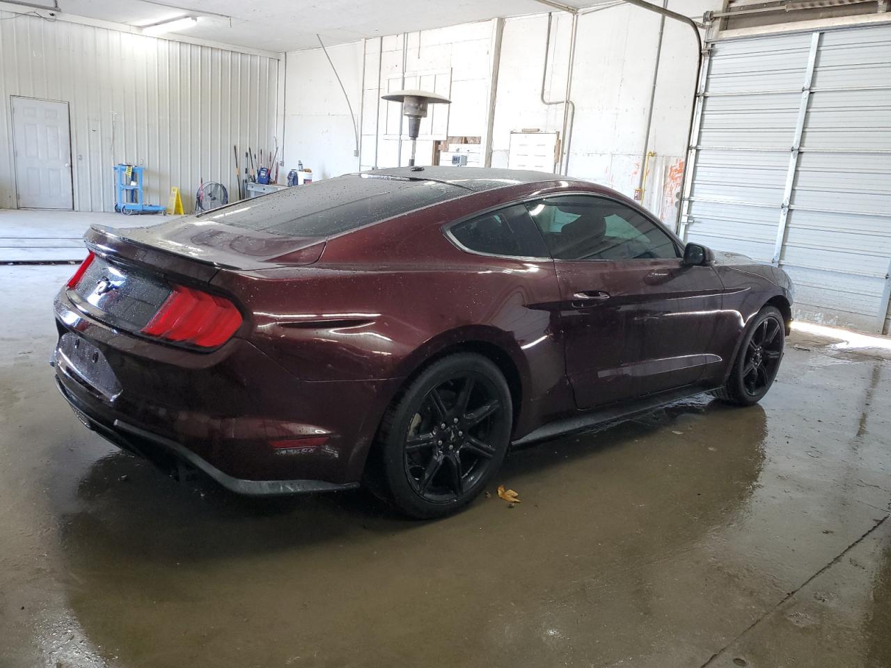 2018 Ford Mustang VIN 1FA6P8TH5J5179829 Copart auction photo, front end / side damage thumbnail 3