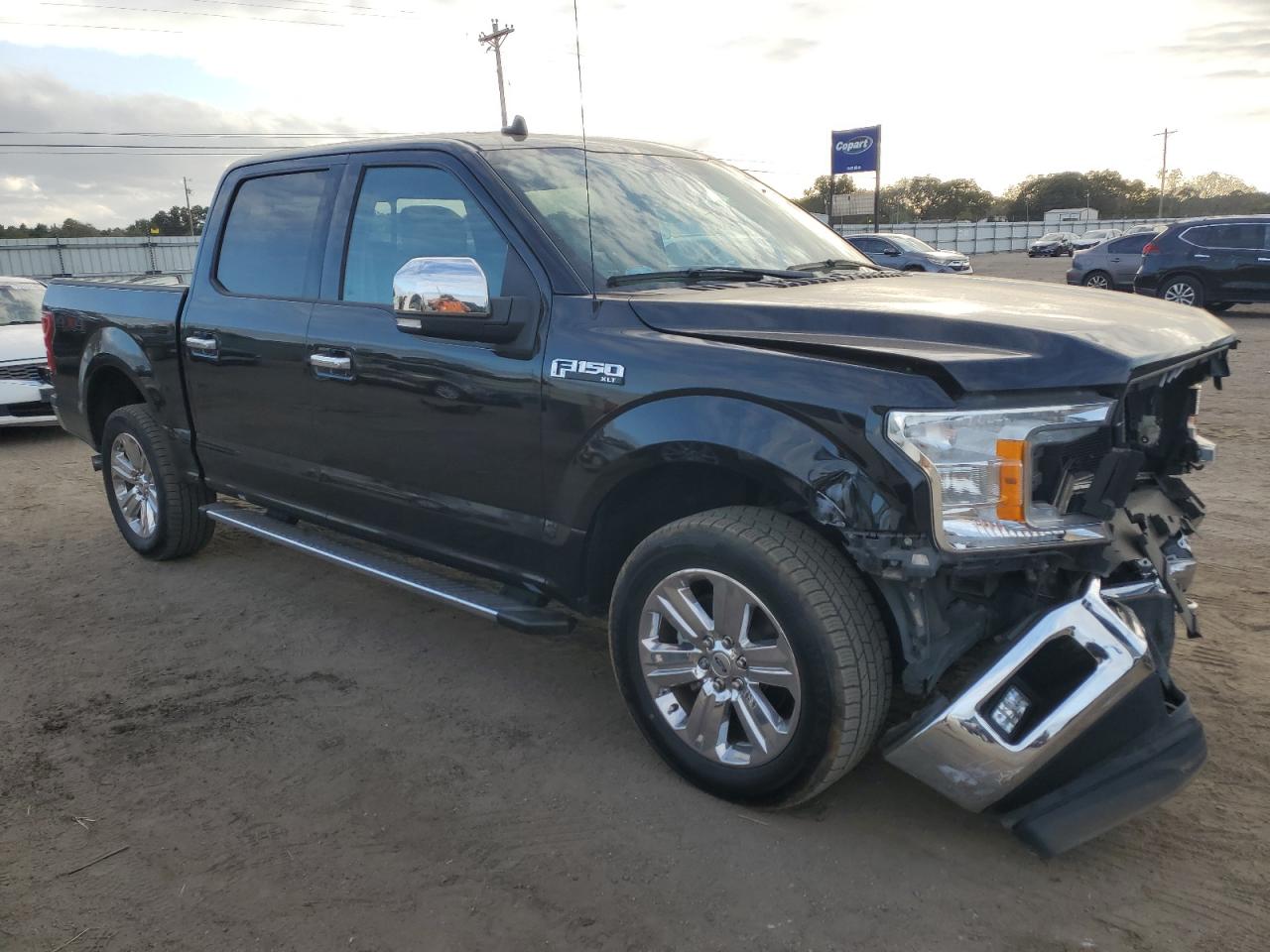 2019 Ford F-150 VIN 1FTEW1EP6KFA59442 Copart auction photo, front end damage thumbnail 4