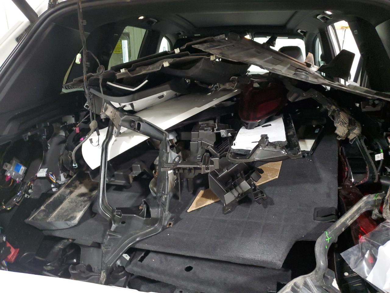 2020 BMW X5 VIN 5UXCR6C02LLL66061 Copart auction photo, rear end damage thumbnail 13