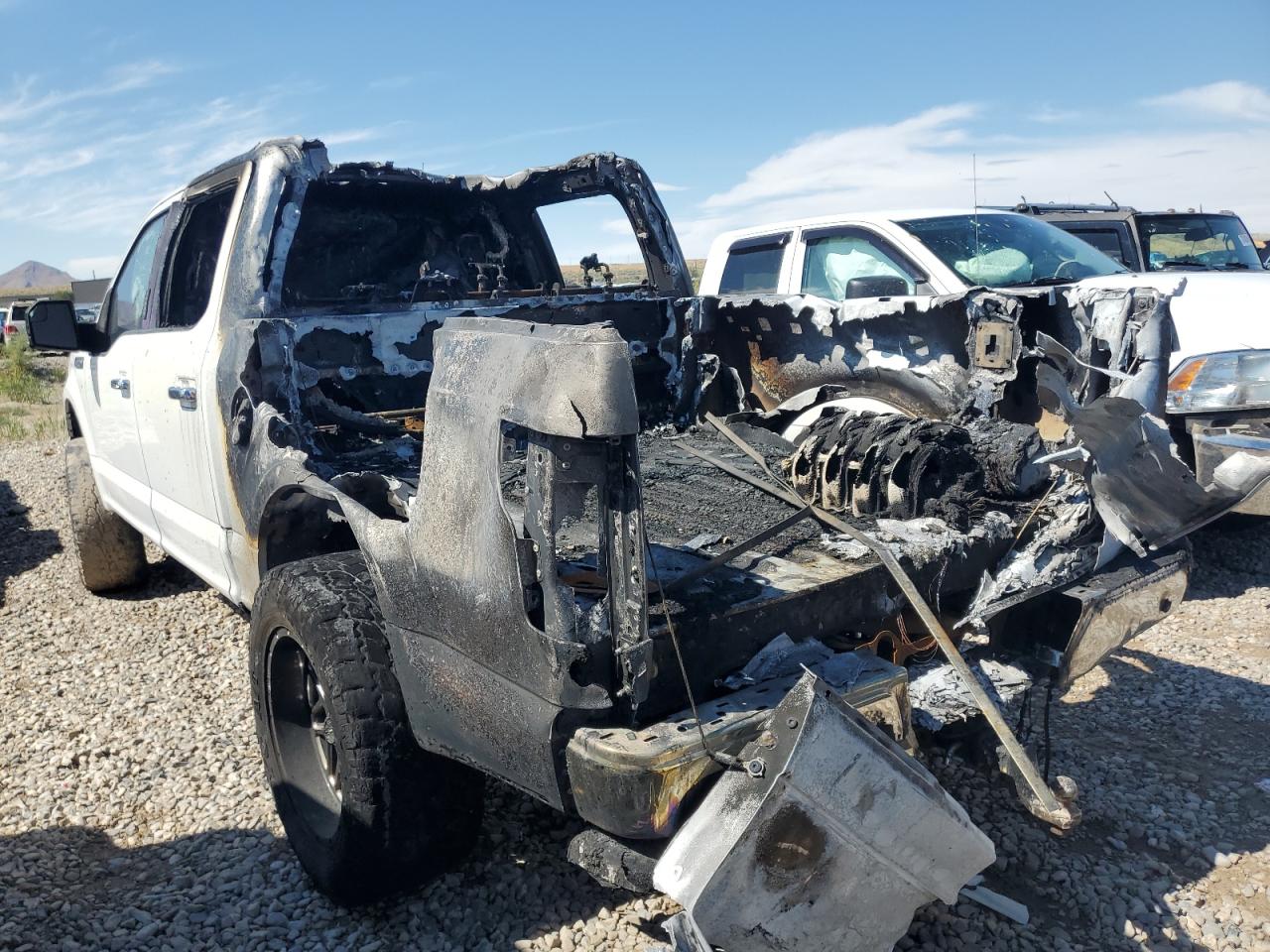 2015 Ford F-150 VIN 1FTEW1EF6FKE38672 Copart auction photo, burn damage thumbnail 2