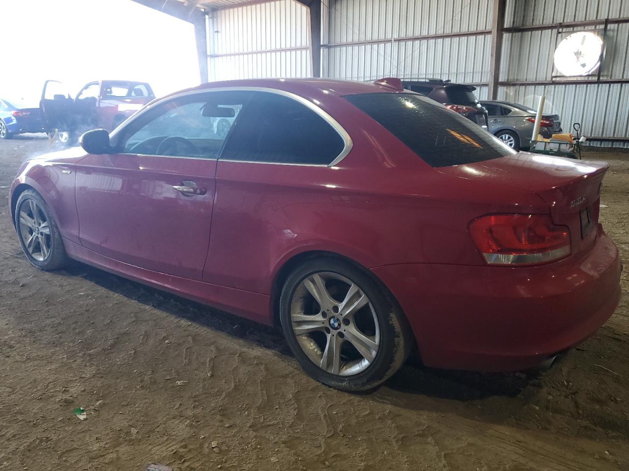 2012 BMW 1er VIN WBAUP7C51CVP23292 Copart auction photo, rear end / minor dent/scratches damage thumbnail 2