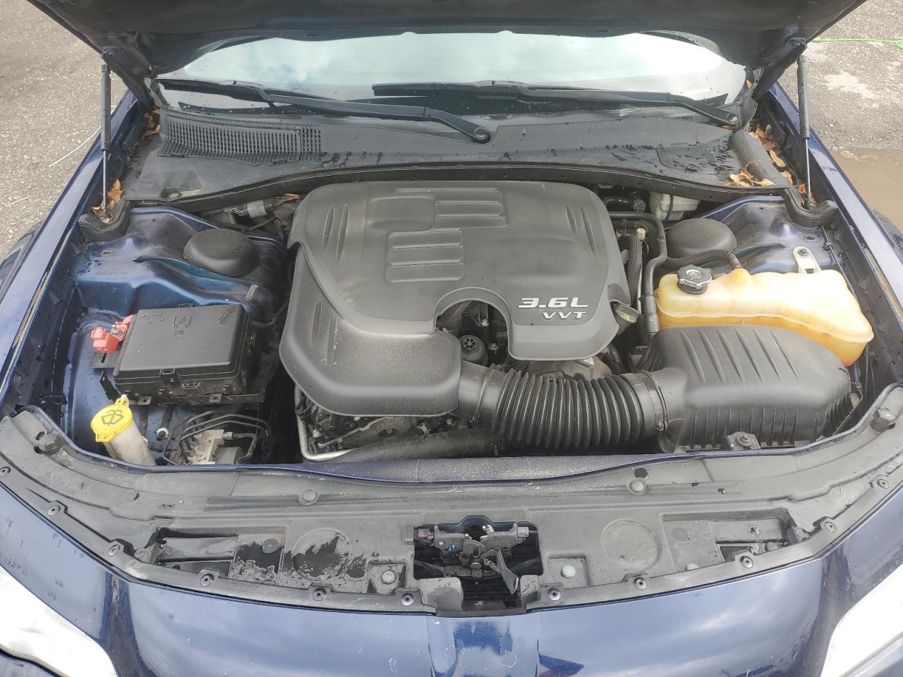 2015 Chrysler 300 VIN 2C3CCAEG0FH772989 Copart auction photo, rear end damage thumbnail 11