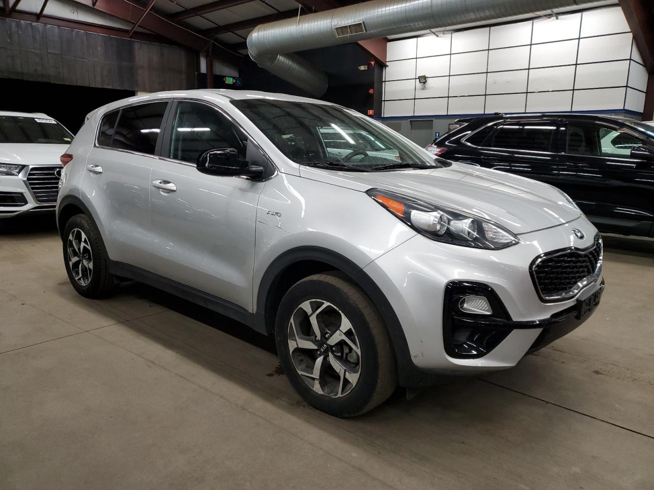 2022 KIA Sportage VIN KNDPMCAC2N7954308 Copart auction photo, side / minor dent/scratches damage thumbnail 4