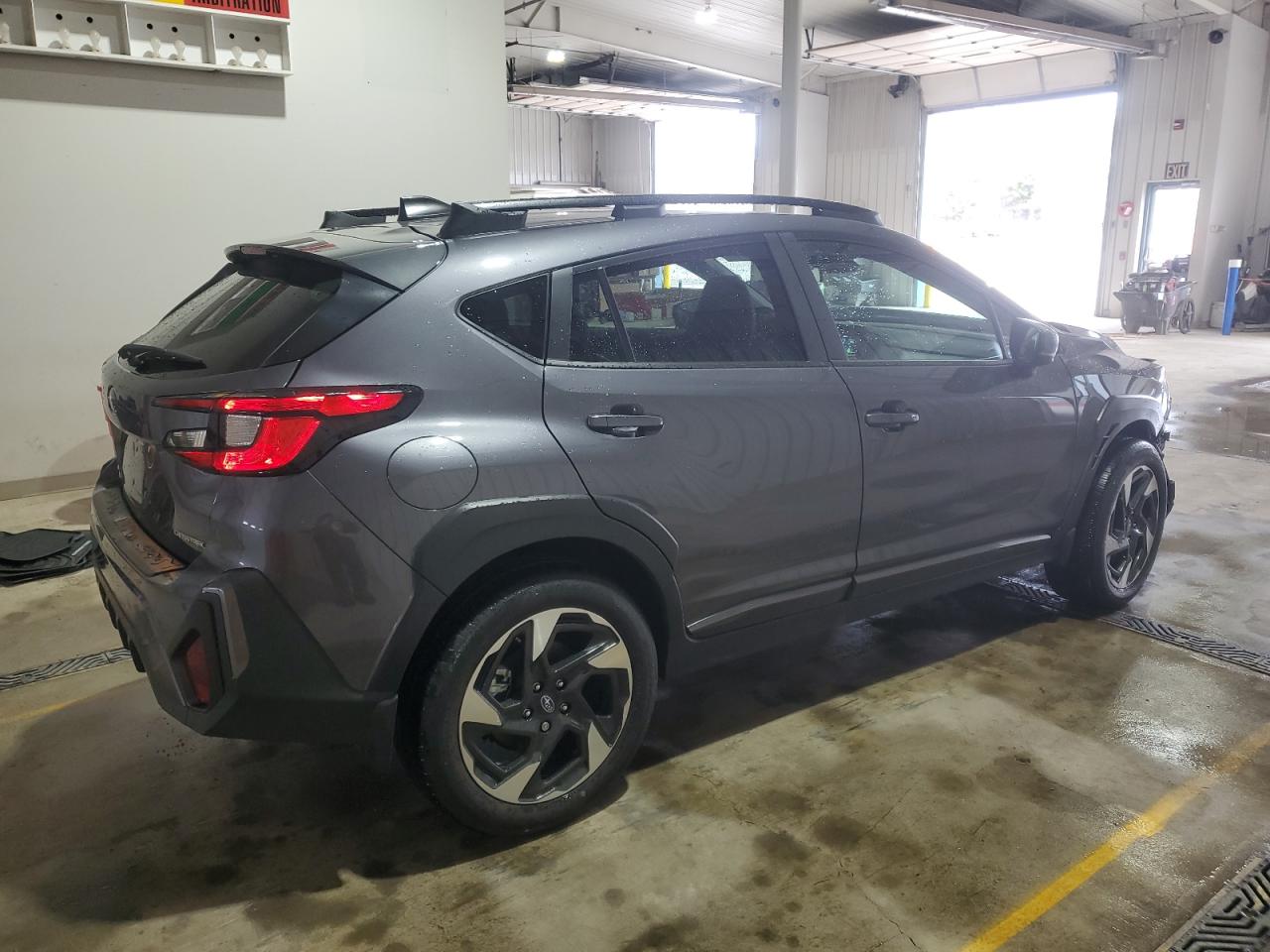2024 Subaru XV VIN 4S4GUHM65R3844297 Copart auction photo, front end / side damage thumbnail 3