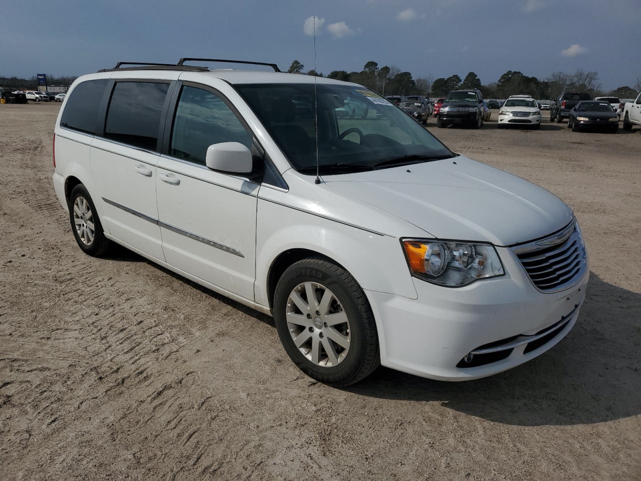 2016 Chrysler Town & Country VIN 2C4RC1BG1GR297617 Copart auction photo, mechanical damage thumbnail 4