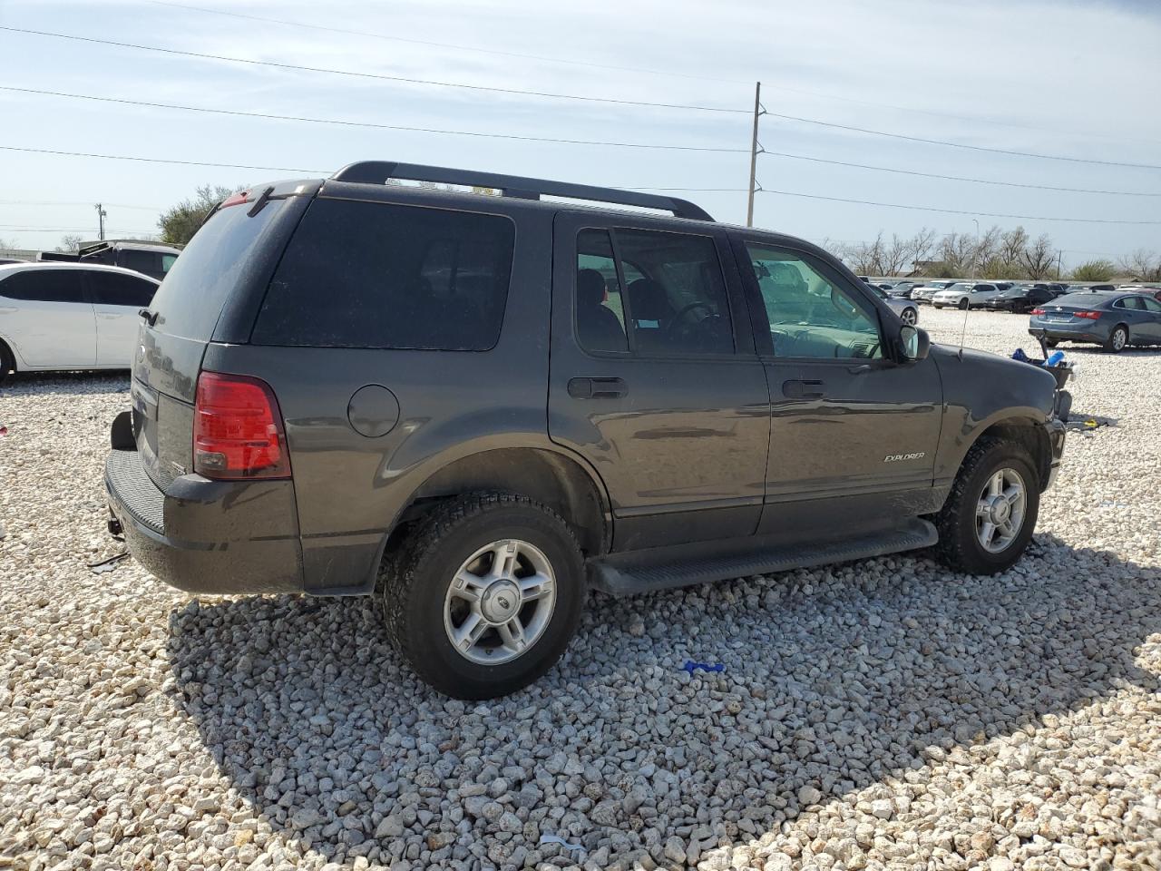 2005 Ford Explorer VIN 1FMZU73EX5ZA45943 Copart auction photo, front end damage thumbnail 3