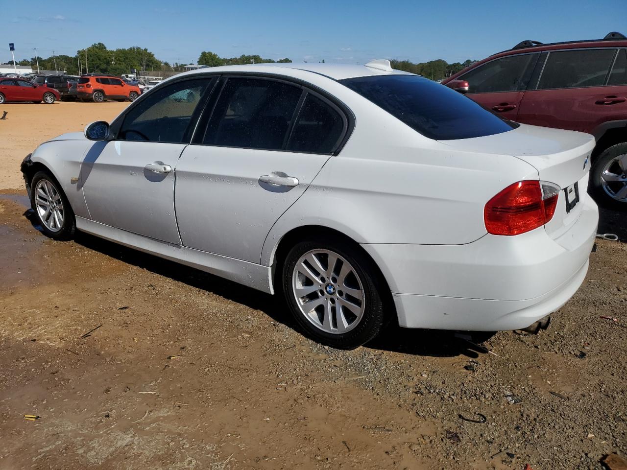 2006 BMW 3er VIN WBAVB17576NK37035 Copart auction photo, front end damage thumbnail 2