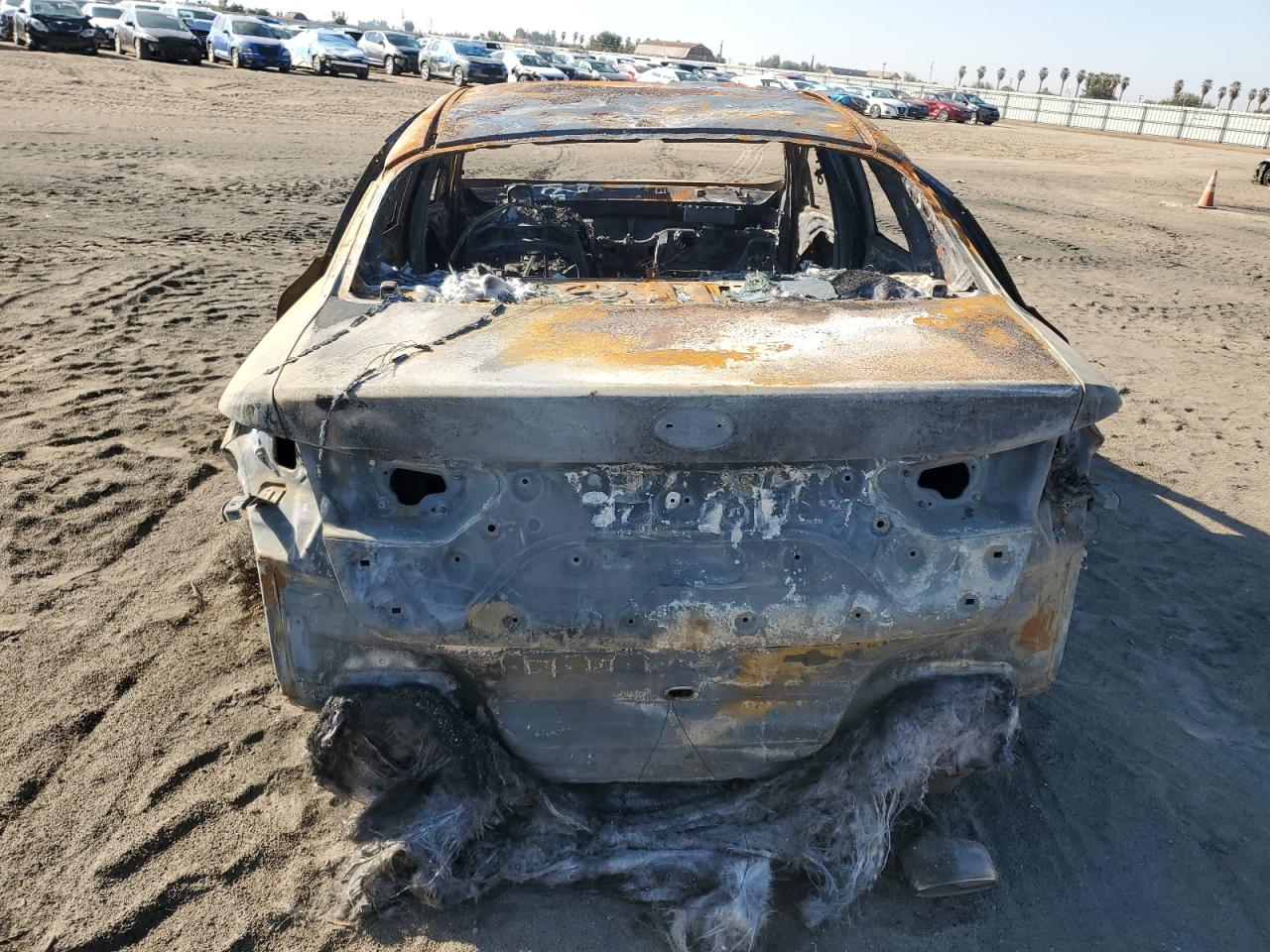 2020 KIA Optima VIN 5XXGT4L3XLG389560 Copart auction photo, missing/altered vin / vandalism damage thumbnail 6