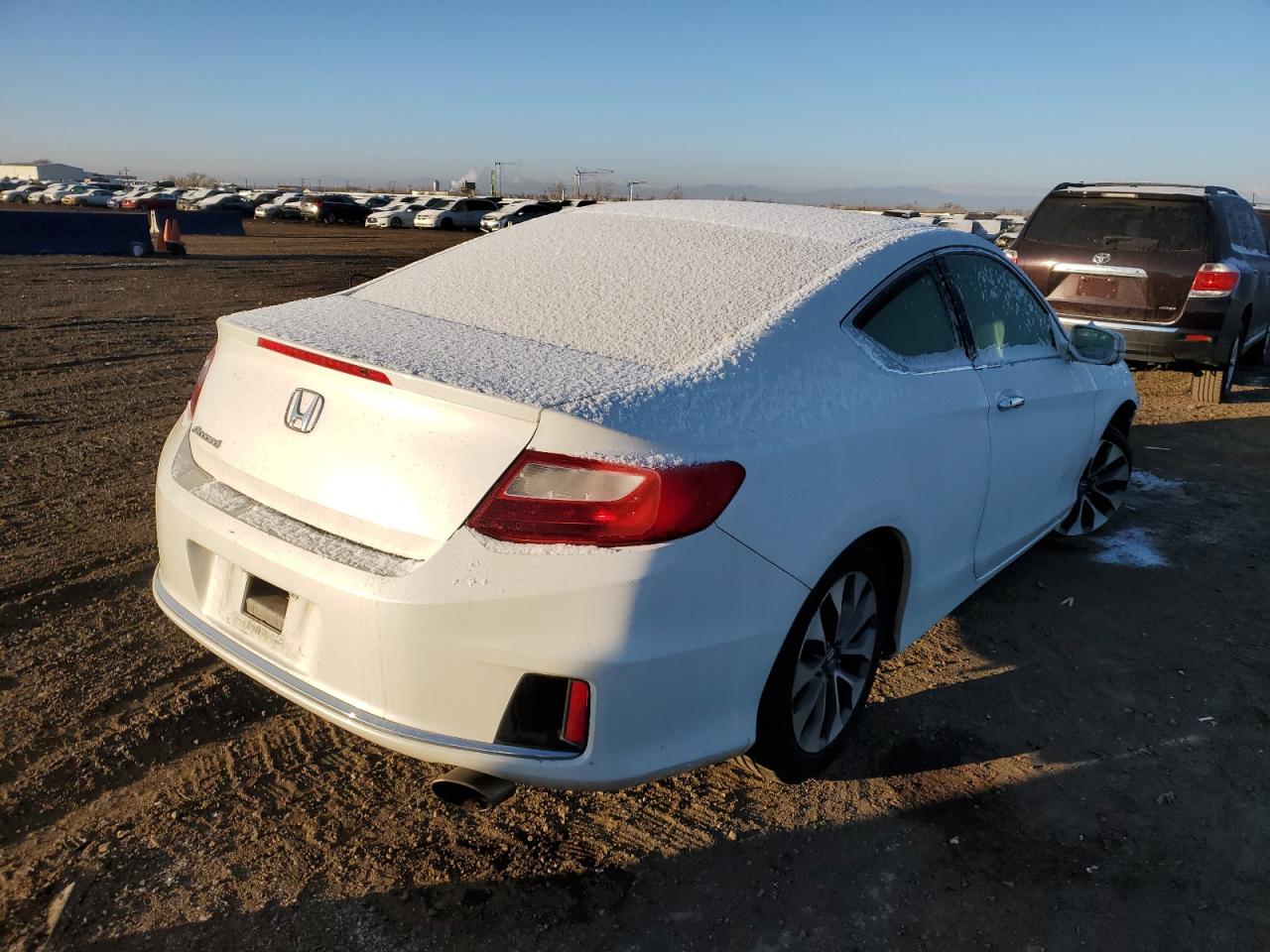 2013 Honda Accord VIN 1HGCT1B70DA019850 Copart auction photo, front end damage thumbnail 3