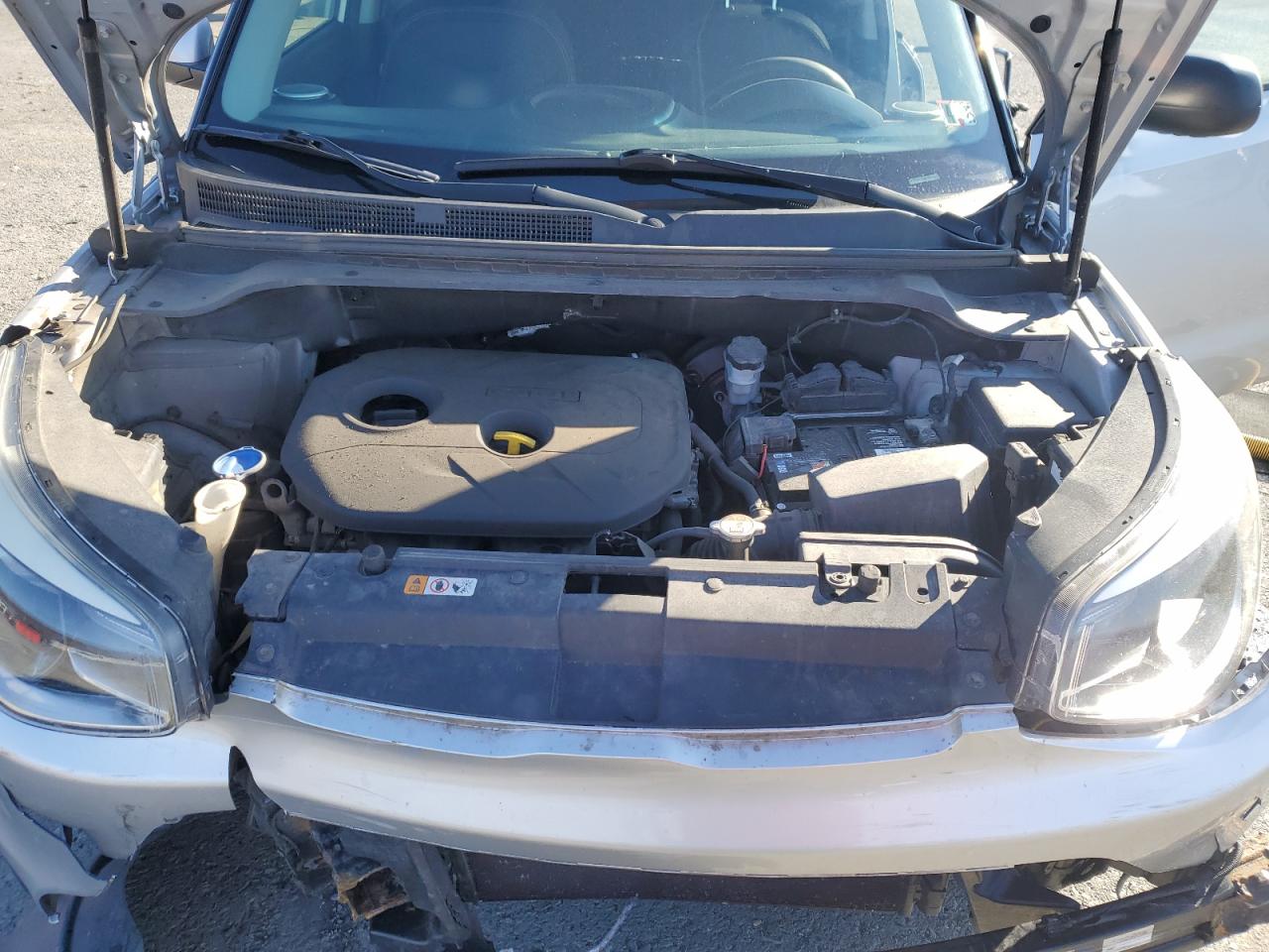 2016 KIA Soul VIN KNDJP3A58G7821392 Copart auction photo, front end / side damage thumbnail 12