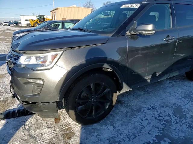 2018 Ford Explorer VIN 1FM5K8D8XJGC47979 Copart auction photo, front end / side damage thumbnail 11