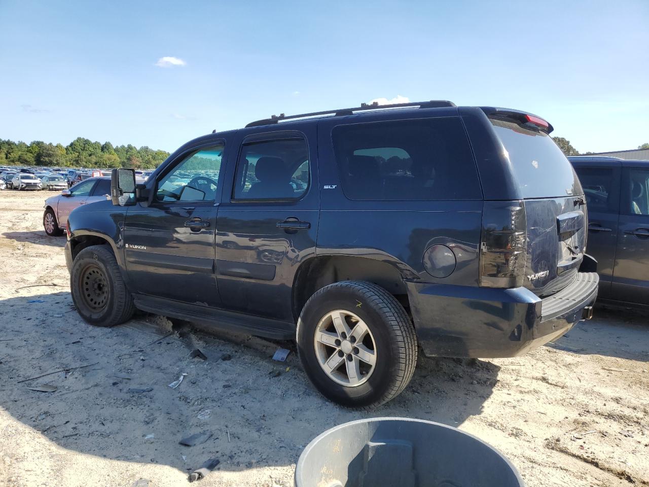 2007 GMC Yukon VIN 1GKFK13087J107103 Copart auction photo, front end / all over damage thumbnail 2