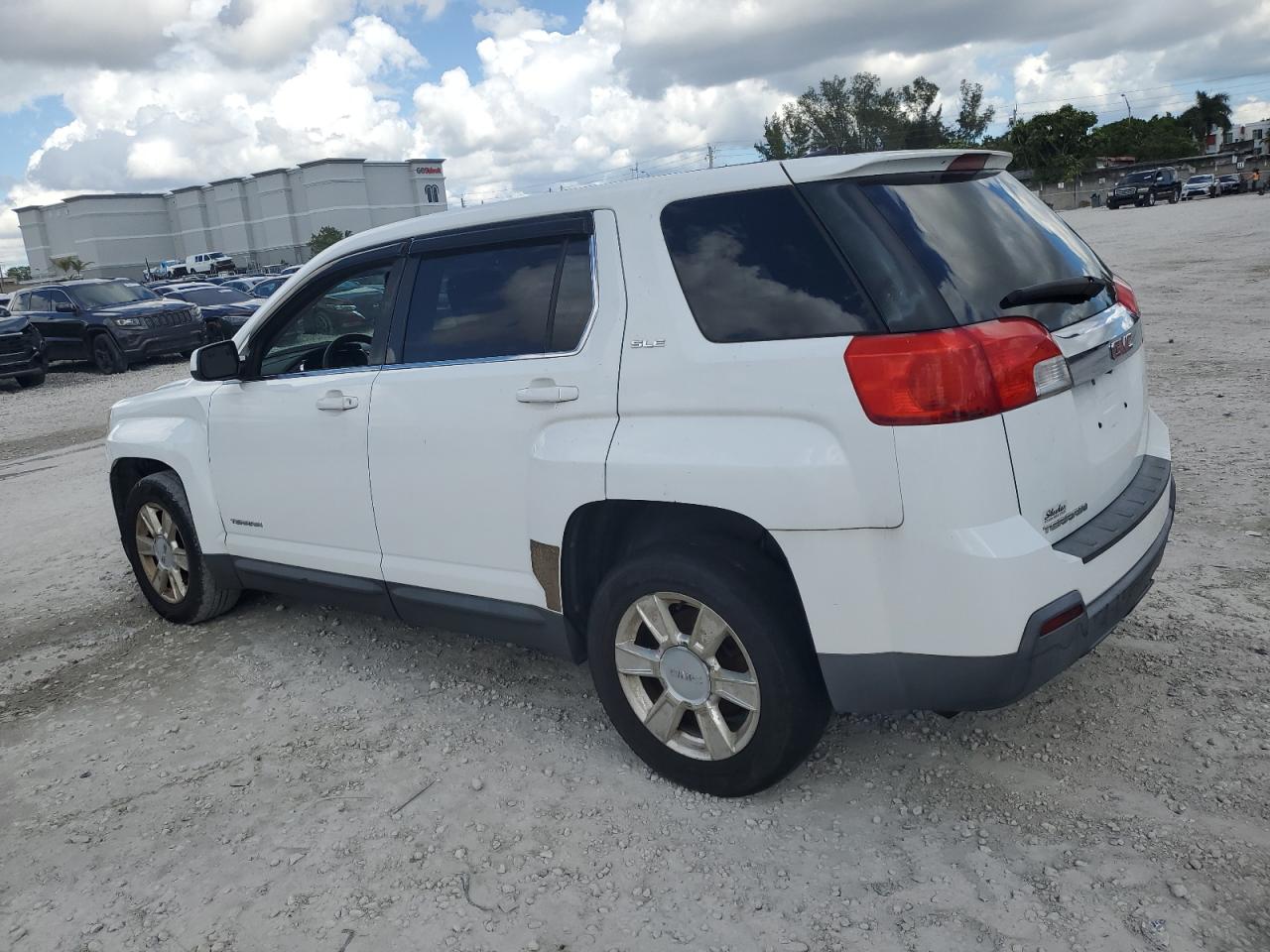 2010 GMC Terrain VIN 2CTALBEW3A6236174 Copart auction photo, minor dent/scratches damage thumbnail 2