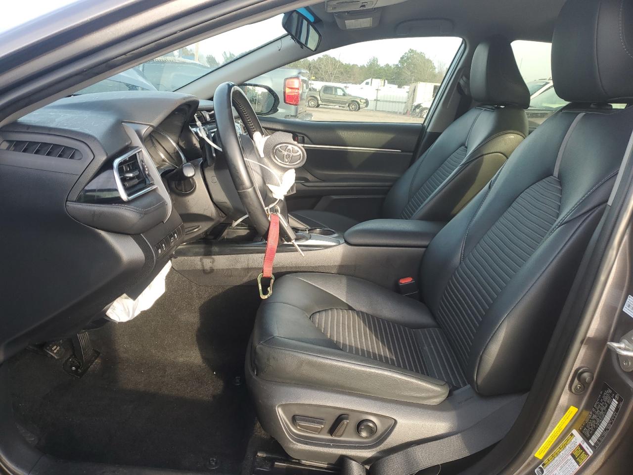 2018 Toyota Camry VIN 4T1B11HK0JU661311 Copart auction photo, front end / side damage thumbnail 7