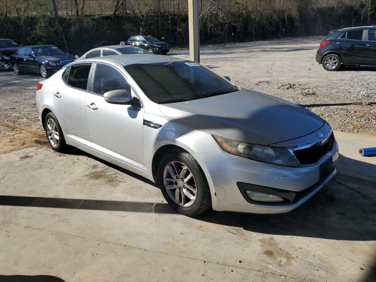 2013 KIA Optima VIN KNAGM4A78D5399428 Copart auction photo, vandalism damage thumbnail 4