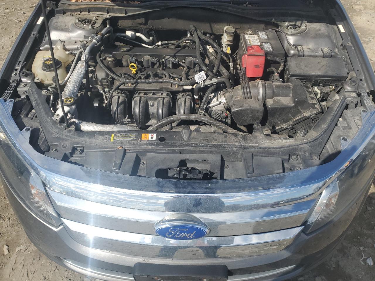 2011 Ford Fusion VIN 3FAHP0HA7BR261355 Copart auction photo, minor dent/scratches damage thumbnail 11