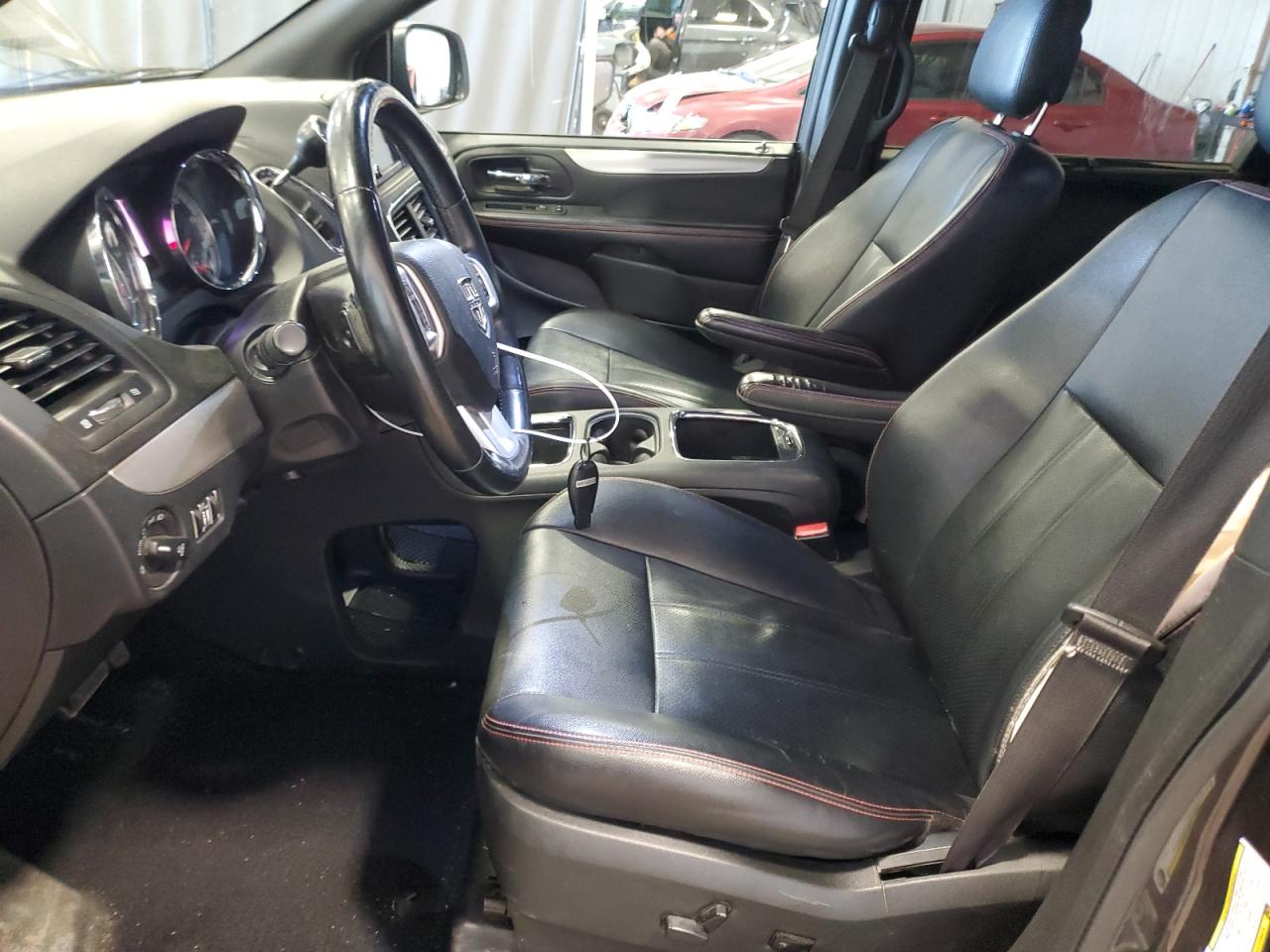 2018 Dodge Caravan VIN 2C4RDGEG2JR239065 Copart auction photo, front end damage thumbnail 7