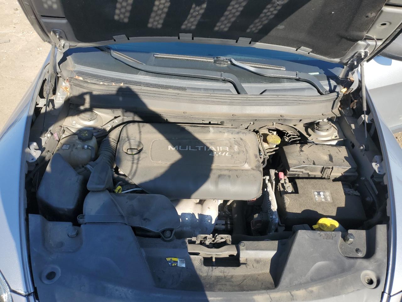 2015 Jeep Cherokee VIN 1C4PJMBB5FW558854 Copart auction photo, side damage thumbnail 11