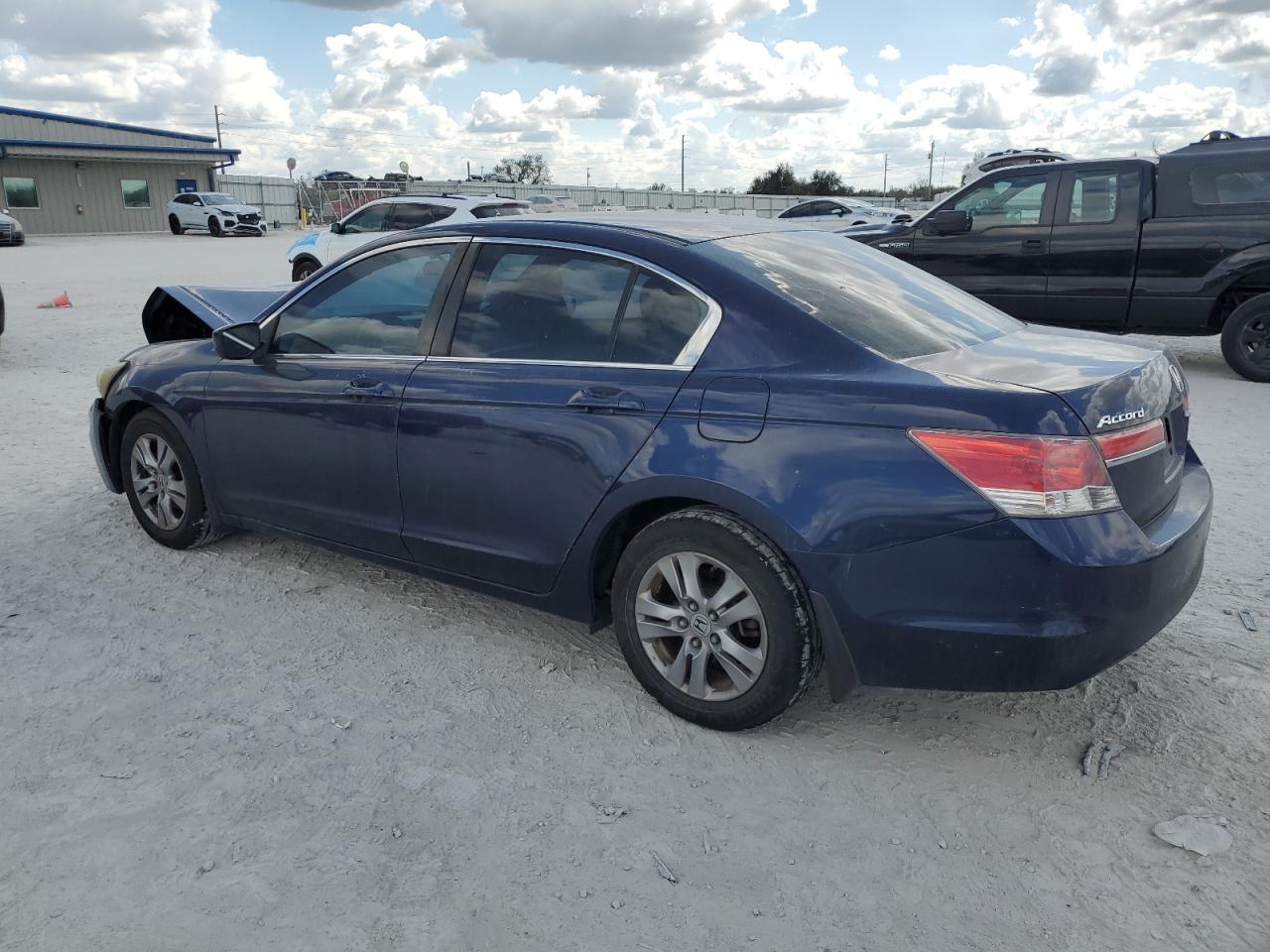 2011 Honda Accord VIN 1HGCP2F48BA117273 Copart auction photo, front end / minor dent/scratches damage thumbnail 2