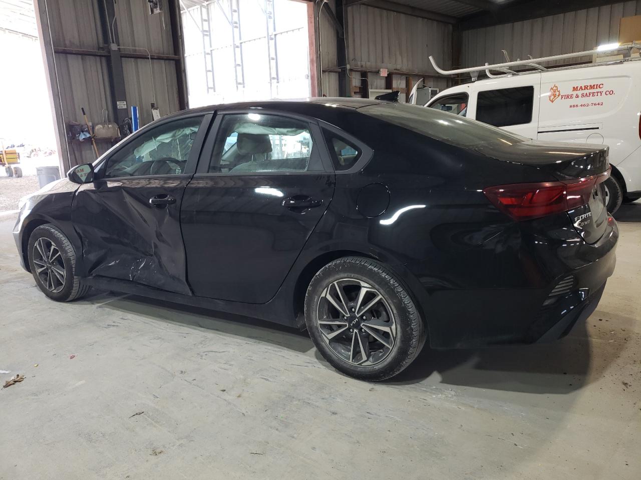 2023 KIA Forte VIN 3KPF24AD3PE676151 Copart auction photo, side / minor dent/scratches damage thumbnail 2